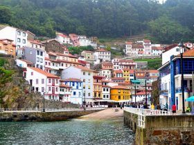 Puerto de Cudillero - Asturias