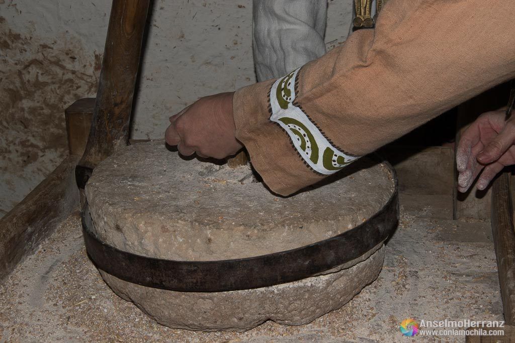 Molino de piedra para grano