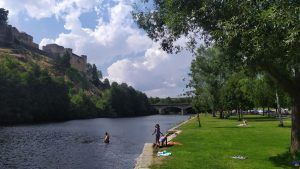 Playa Fluvial de Puebla de Sanabria - Zamora